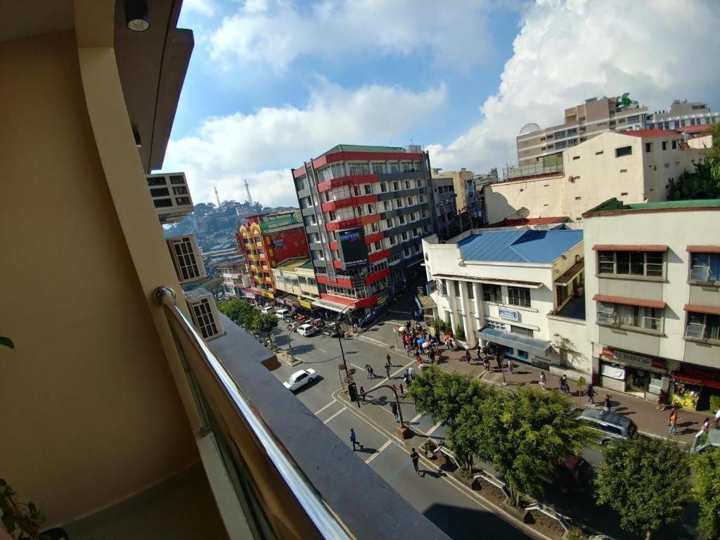 Hotel Veniz - Session Baguio City Exterior photo