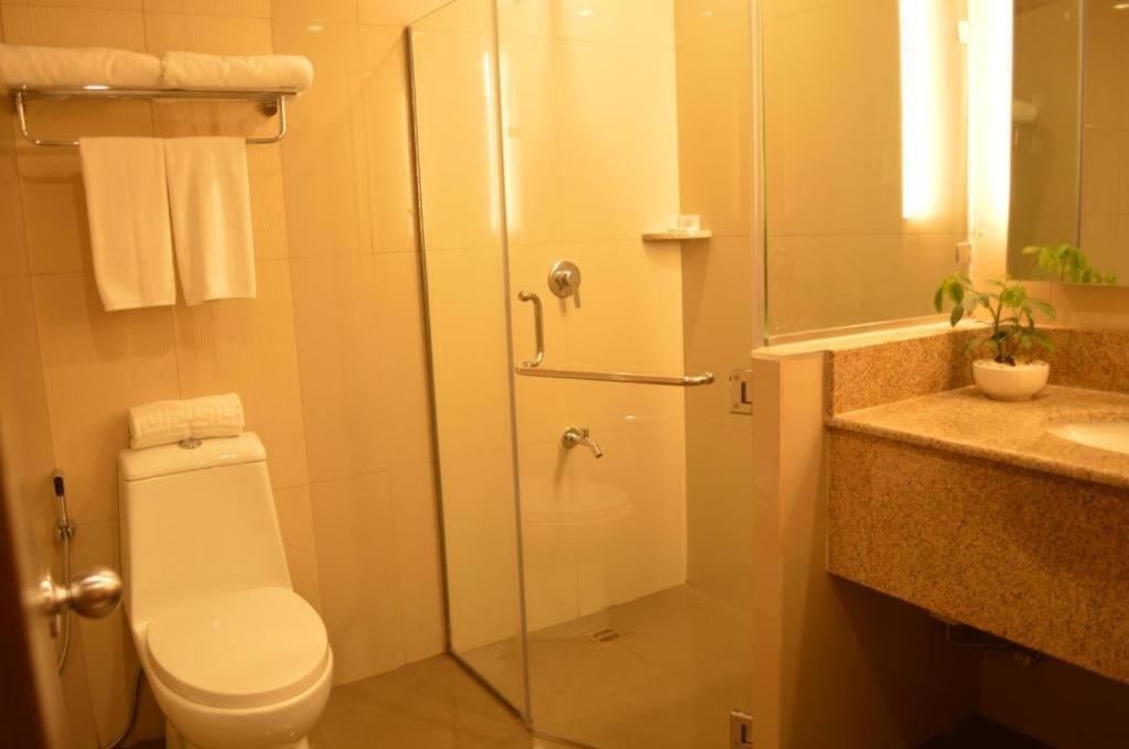 Hotel Veniz - Session Baguio City Exterior photo